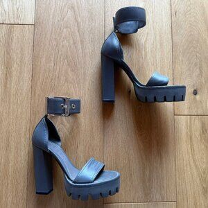 RARE Alexander McQueen lug-sole heels!